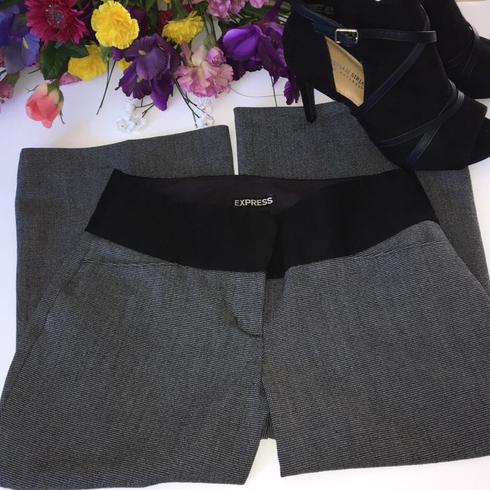 Express woman’s Black/Gray slacks Sz00
